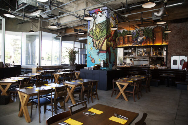 REVO BREWING（レボ ブルーイング）