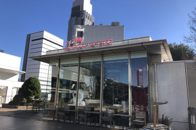 Petit DELIRIUM TAP CAFE（プティデリリウム タップ カフェ 新宿サザンテラス店【旧店名】ベルギービール リトル デリリウム